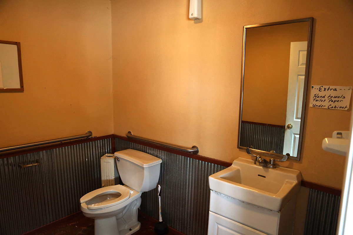view of bathroom 2 in the convenient store / restaurant / gas station / bar with acreage in Pocahontas Illinois